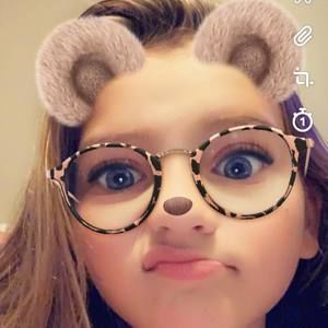 Meet your Posher, Haylee